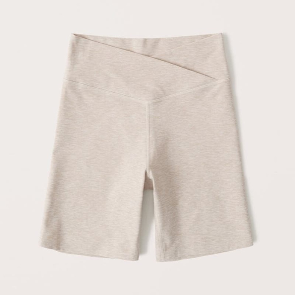 Abercrombie & Fitch V-Waistband Contour Bike Shorts Sandy Beach Cream Tan XS